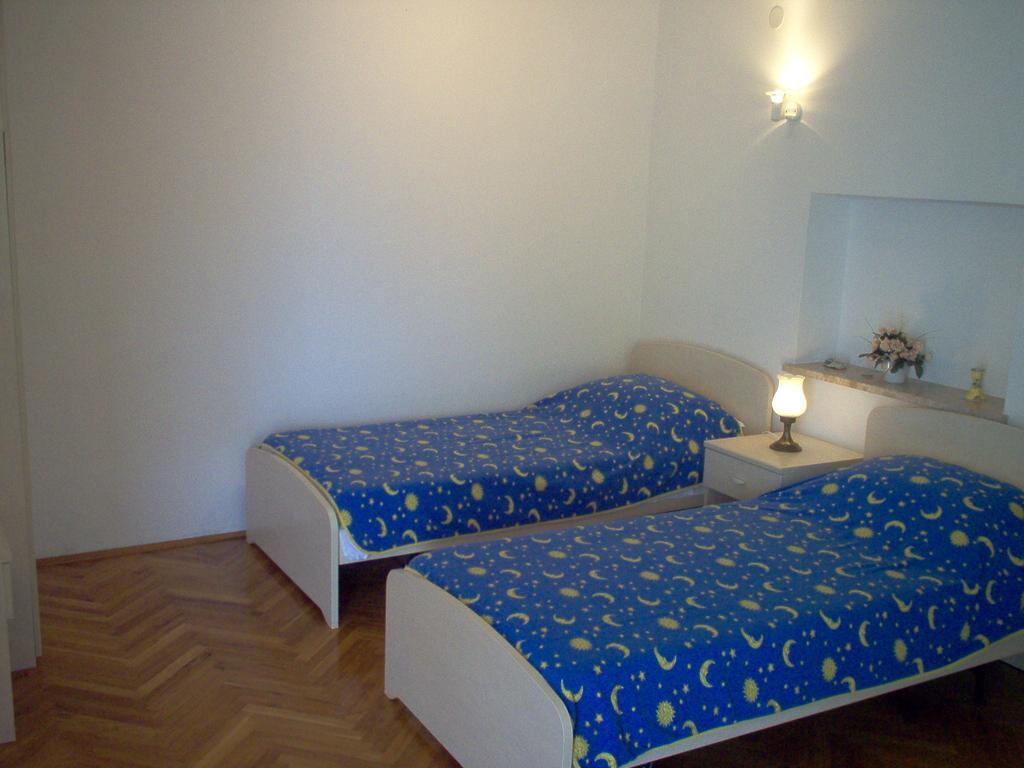 Apartment Karmen Trogir Phòng bức ảnh
