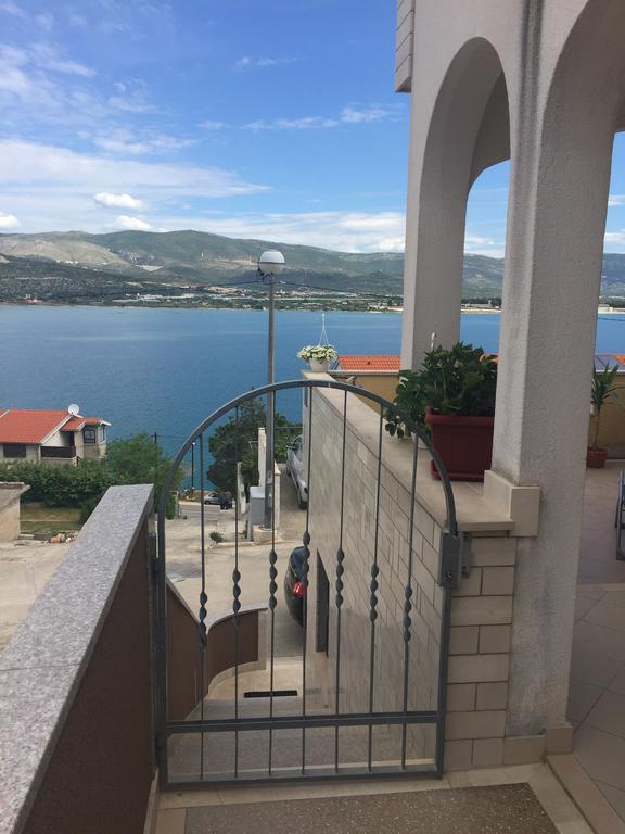 Apartment Karmen Trogir Ngoại thất bức ảnh